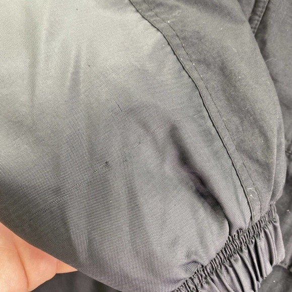 VTG Philadelphia Flyers Jacket Mens XL Black Starter 90s NHL Sports Puffer Coat - Picture 8 of 16